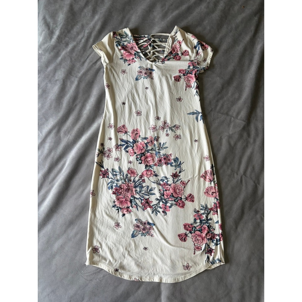 No Boundaries Floral Lattice Neck T-Shirt Dress Cream Pink Blue Womens Large L